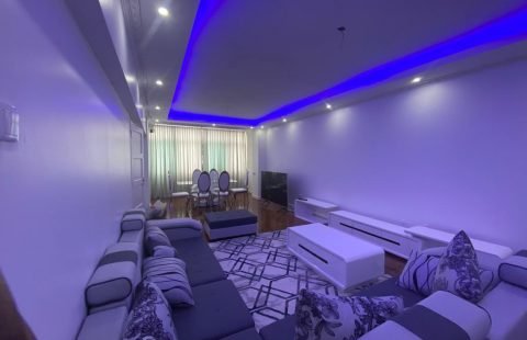 ARRENDA-SE SUPER LUXUOSA FLAT T3 COM MOVEIS MODERNOS NA POLANA PROXIMO A BAIANA