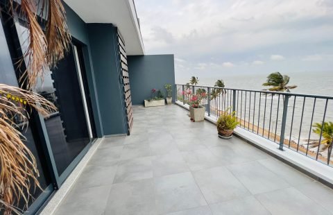 Arrenda-se apartamento T4 luxuoso no Maresias.