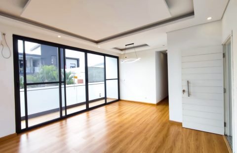 Vende-se/Arrenda-se apartamento T3 no Triunfo Novo