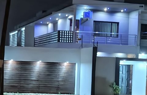 Vende-se Super Moradia Luxuosa T3 em Tchume II