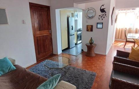 Arrenda-se apartamento T3 na Polana, próximo ao Jardim dos professores