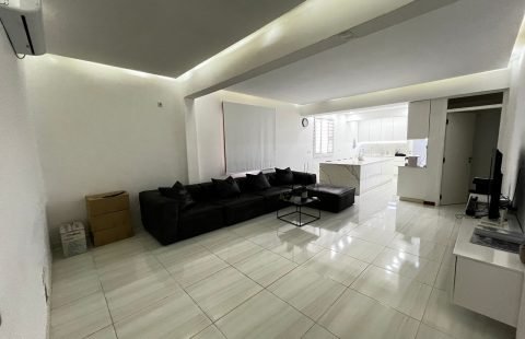 Arrenda-se geminada T3 mobilada no Bairro do Triunfo