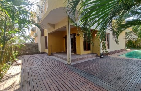 Arrenda-se Moradia T5 na Sommerschield 2( marítimo)