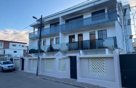 Arrenda-se moradia T5 no bairro do Triunfo