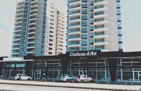 Arrenda-se apartamento T4 no condomínio Maputo Beach Front