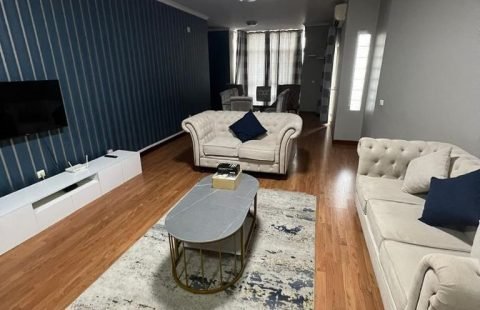 Arrenda-se T3 apartamento no condomínio Sunrise, na Av. Marginal