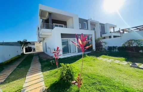 ARRENDA-SE SUPER MORADIA T4 EM MAPULENE