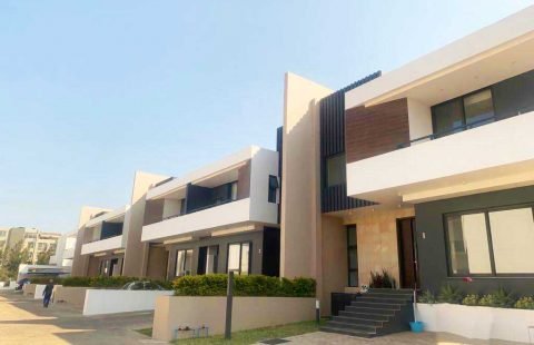 Arrenda-se moradia T4 no Condominio Massala na Sommerschield II Próximo ao no Hospital Privado