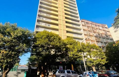 Arrenda-se apartamento mobilado T3 Tilweni (Av. 24 de Julho)