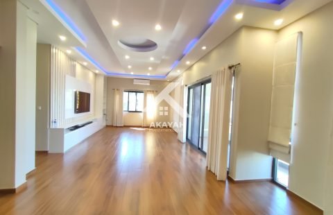 ARRENDA-SE e VENDE-SE APARTAMENTO T3 COM/SEM MÓVEIS, NO BAIRRO DO TRIUNFO, DENTRO DE UM CONDOMÍNIO ORGANIZADO