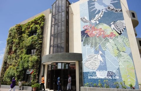 Arrenda-se apartamento T1 no Condomínio Solar das Acácias