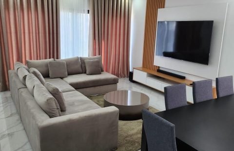 Vende-se apartamento T3 no Condomínio Lua e Mar, Triunfo 2.