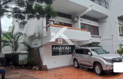 Vende-se Duas T5 moradias na Av. Julius Nyerere