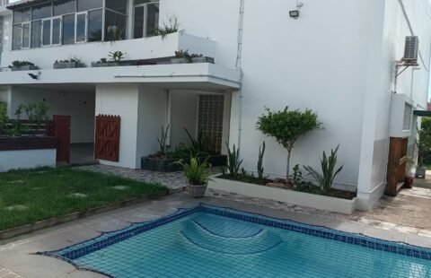 Arrenda-se Moradia T3 com Piscina na Sommerschield