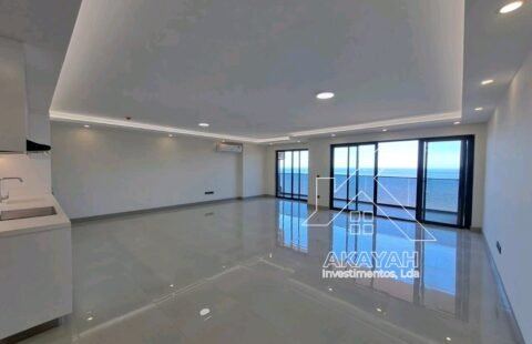 Vende-se: Apartamento T3 dos Maiores com Vista ao Mar no ParkMoza