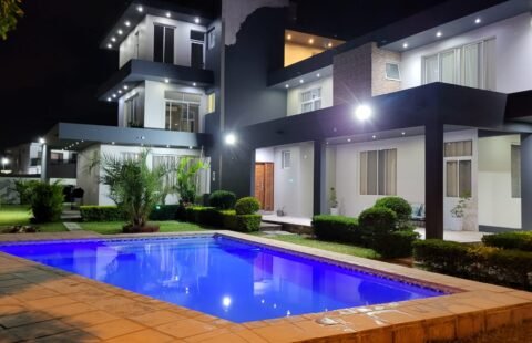 Vende-se moradia luxuosa T5 no bairro Costa do Sol [Mapulene]…