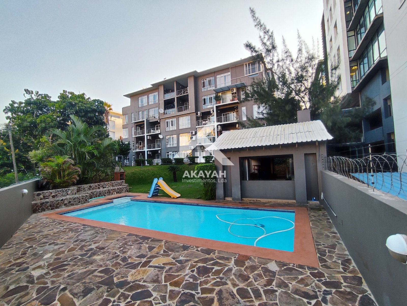 Apartamento T3 Duplex no Condomínio Sun View