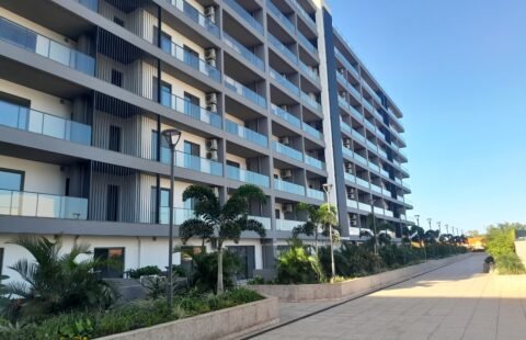 Vende-se e Arrenda-se Apartamento T3 no Condomínio Palmar (novo por estrear)