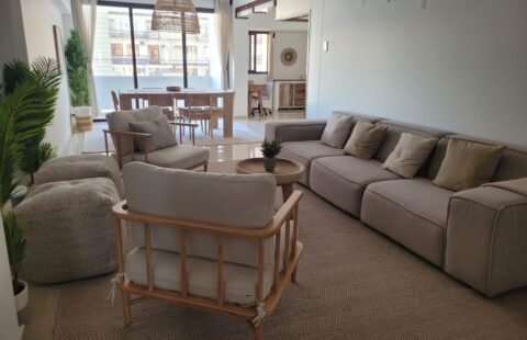 VENDE-SE: Apartamento T3 – Av. Julius Nyerere (Frente ao Restaurante Bom Garfo)