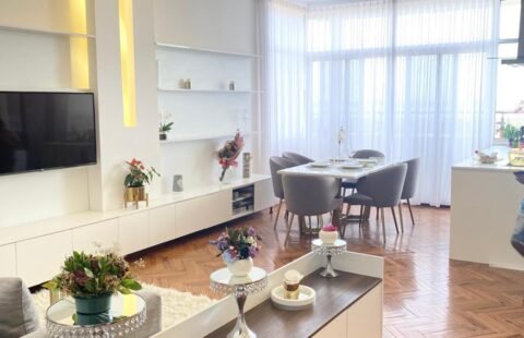Arrenda-se Apartamento T2+1 Com Móveis Luxuoso