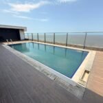 Piscina na Condomínio Toprak