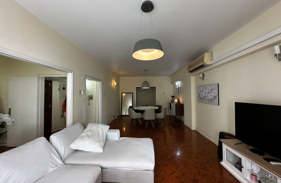 Apartamento T4 na Av. Julius Nyerere