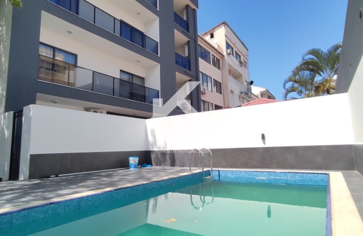 apartamento T3 em prédio curto no bairro da Sommerschield