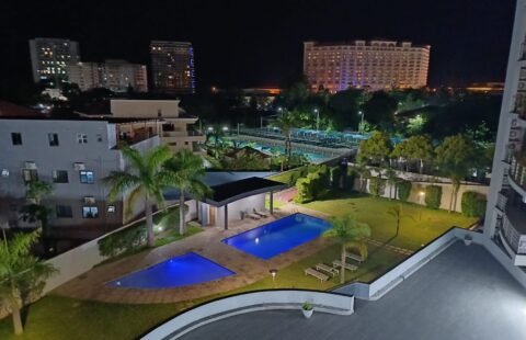 Vende-se ou arrenda-se Penthouse T5 mobilada, super luxuosa na Av. Julius Nyerere.