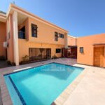 Moradia T4 no Condomínio Triunfo Village