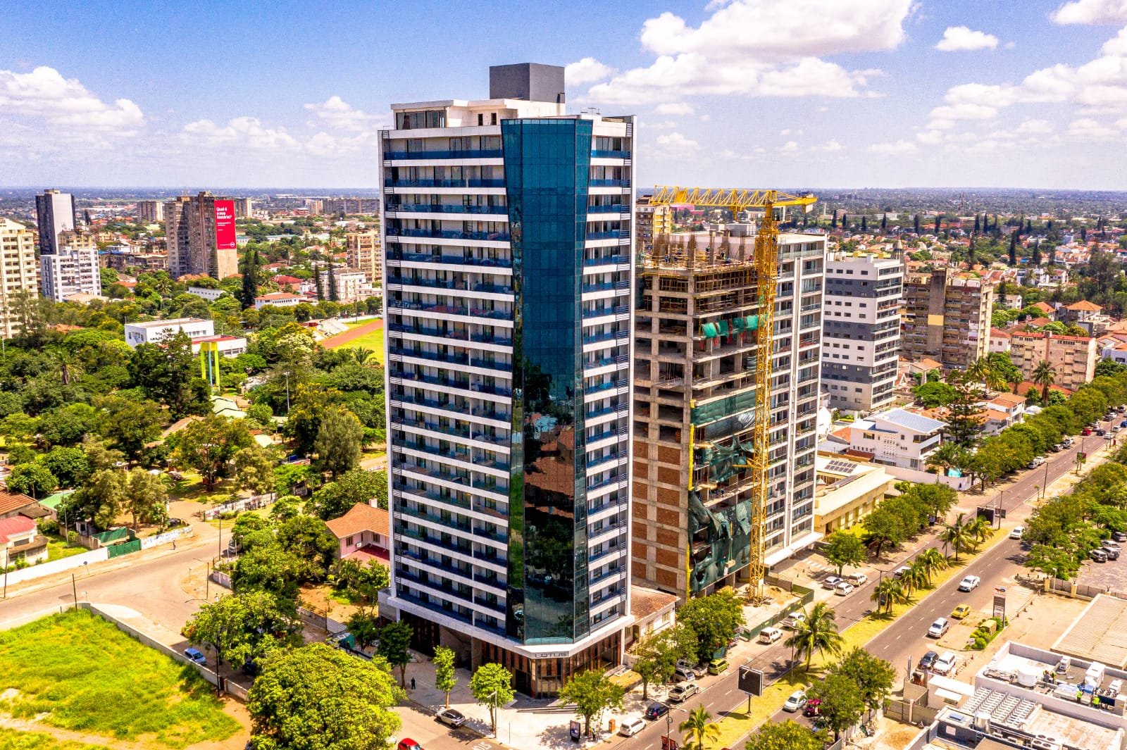 Condomínio Lotus na Av. Julius Nyerere
