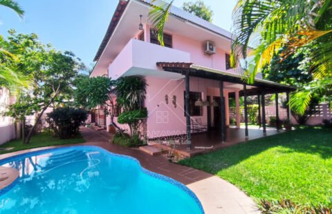 Arrenda-se Moradia T5+1 no Bairro da Sommerschield