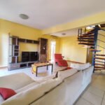 Apartamento T3 Duplex mobilado para arrendar no Condomínio Sun View