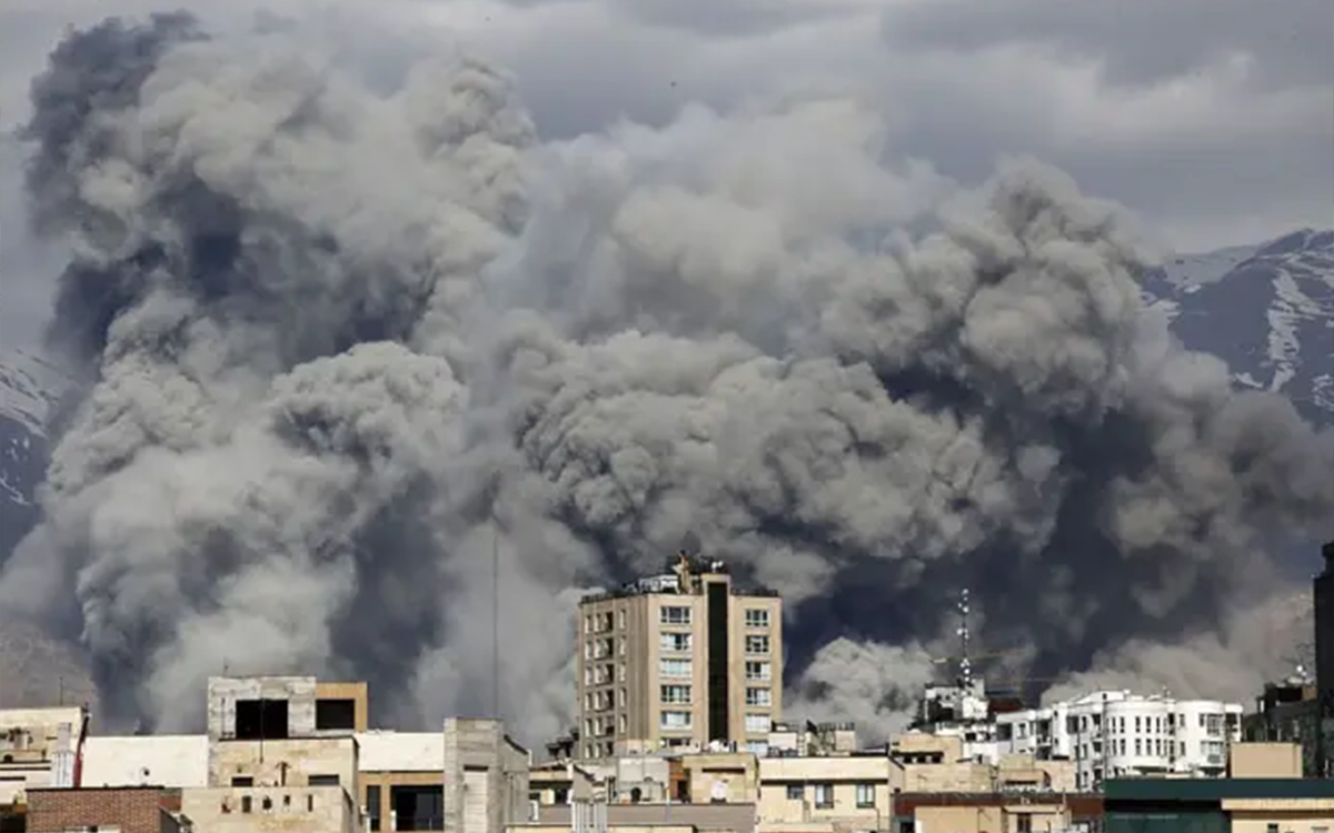 Conflito EUA-Irão 2026: O Que o Investidor em Moçambique Realmente Precisa Saber