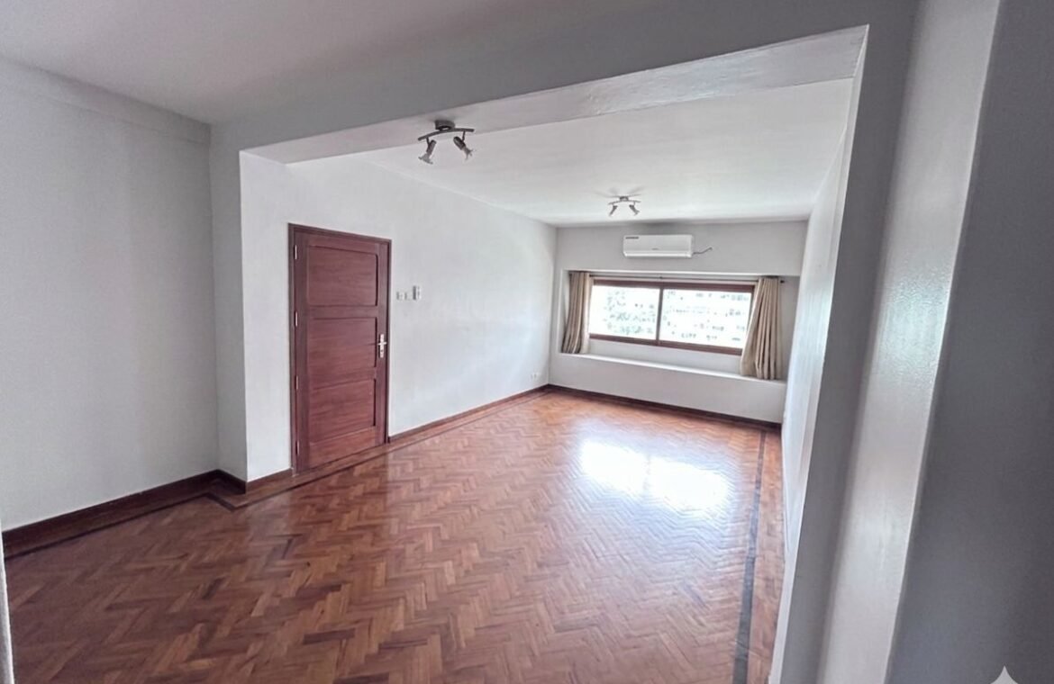 Apartamento T3 a venda próximo ao Ibavet, junto ao Banco BIM