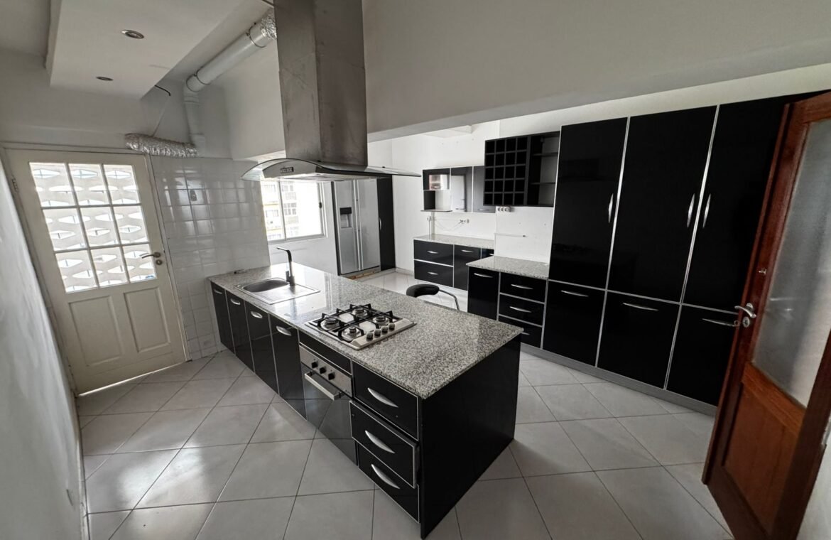 Apartamento T2 para alugar na Polana