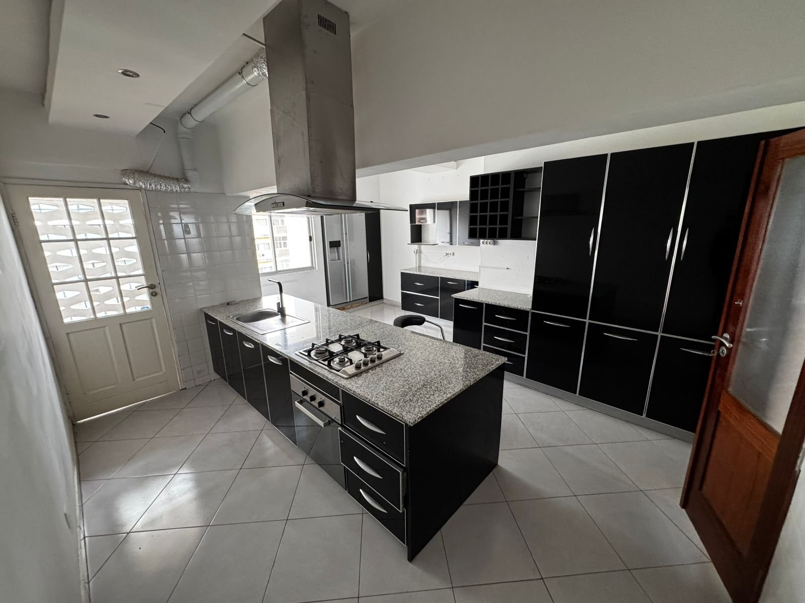 Apartamento T2 para alugar na Polana