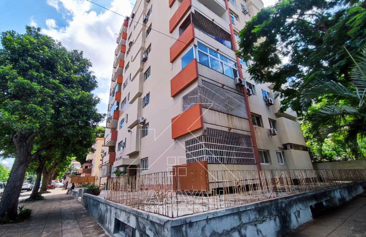 Apartamento T4 com vista ao mar para alugar na Polana