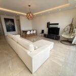 Apartamento T3 em arrendamento com vista ao mar