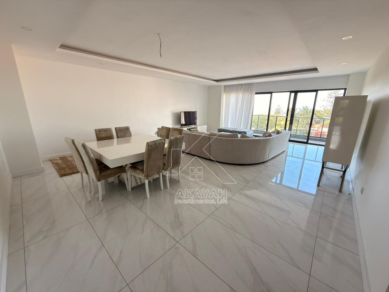 Procuras por Apartamentos de luxo com vista ao mar?