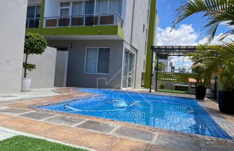 Arrenda-se Moradias Gémeas T4 no Triunfo Novo