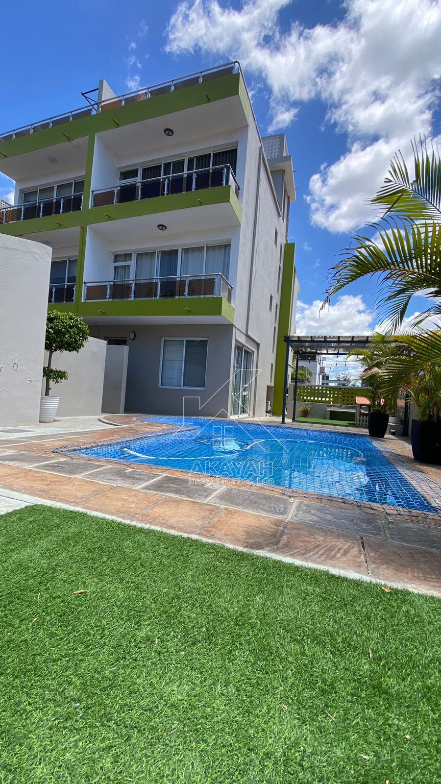 Moradias Gémeas T4 para arrendar no Triunfo Novo