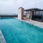 Piscina do edifício VQ Cornes