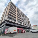 Parte frontal do edificio do Condominio Aura