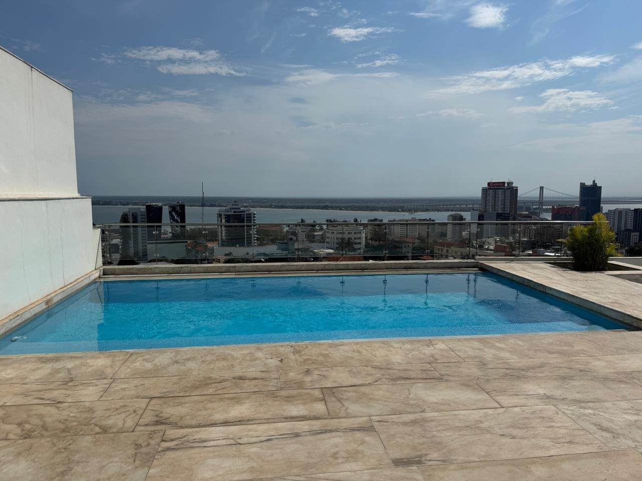 Edifício Shopping 24