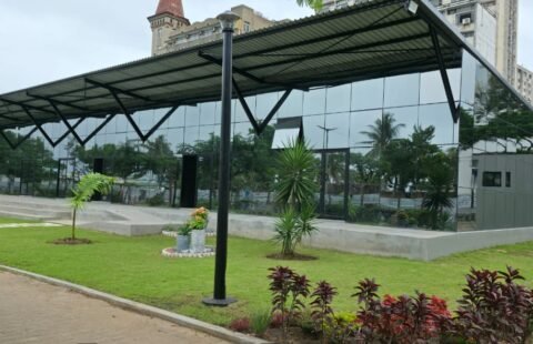 Arrenda-se 6 Lojas comerciais na Praça 25 de Junho