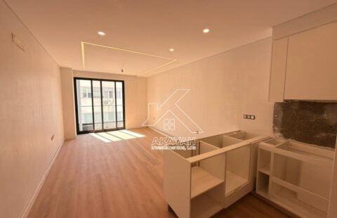 Vende-se 2 Apartamentos T2 com vista parcial ao mar