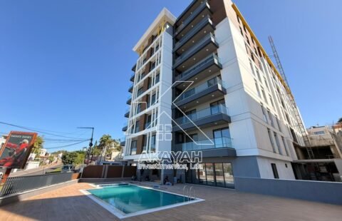 Vende-se Apartamento T5 com vista ao mar