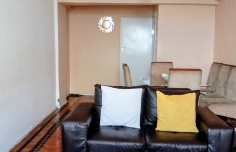 Vende-se Apartamento T4 no Alto-Maé com Vista ao Mar