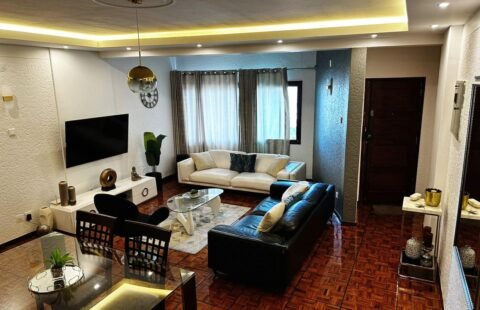 Arrenda-se Apartamento T3+1 Duplex na Polana Cimento