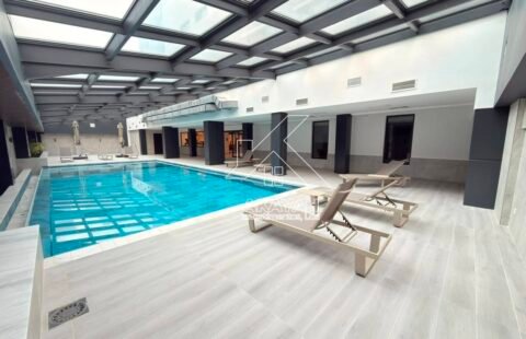 Arrenda-se ou Vende-se Apartamento T3 de Luxo com Vista Panorâmica para o Mar